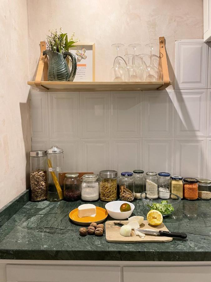Serva La Bari Studio Seville Luaran gambar