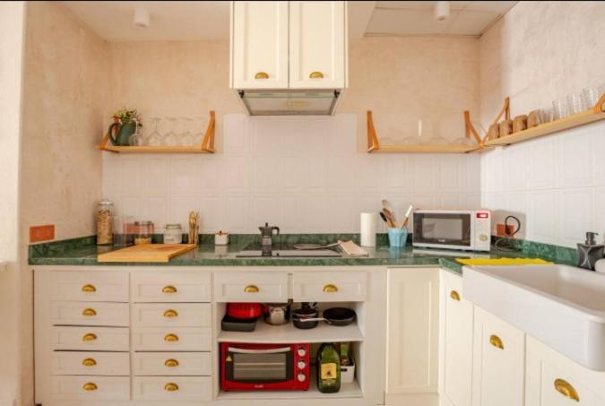 Serva La Bari Studio Seville Luaran gambar