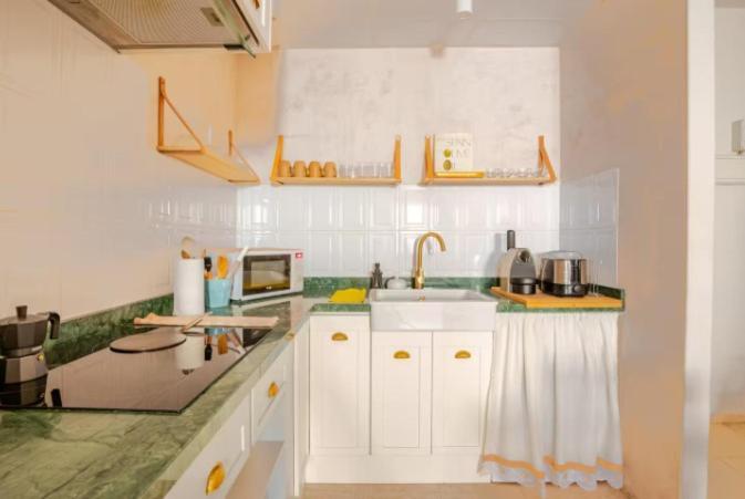 Serva La Bari Studio Seville Luaran gambar